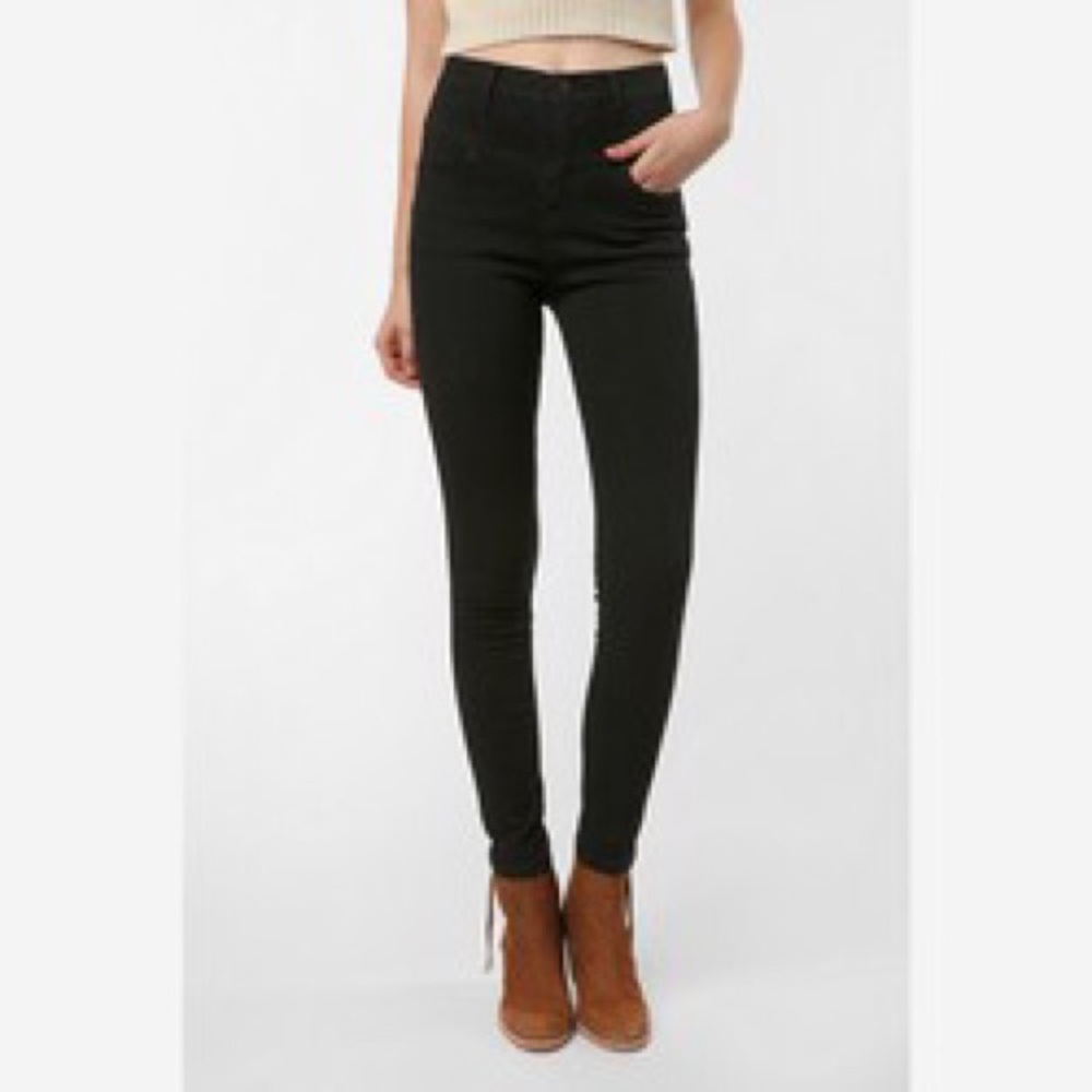 BDG High Rise Seamed Twig jeans! Timeless, classy!
